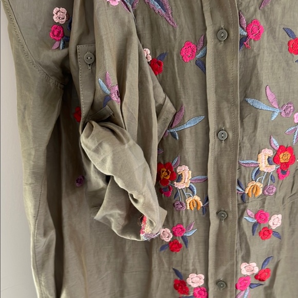 Zara Multicolored Embellished Mandarin Collar 3/4 Sleeve Top - Picture 6 of 6